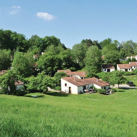 Vallee De Rabais Hotel Virton Exterior photo